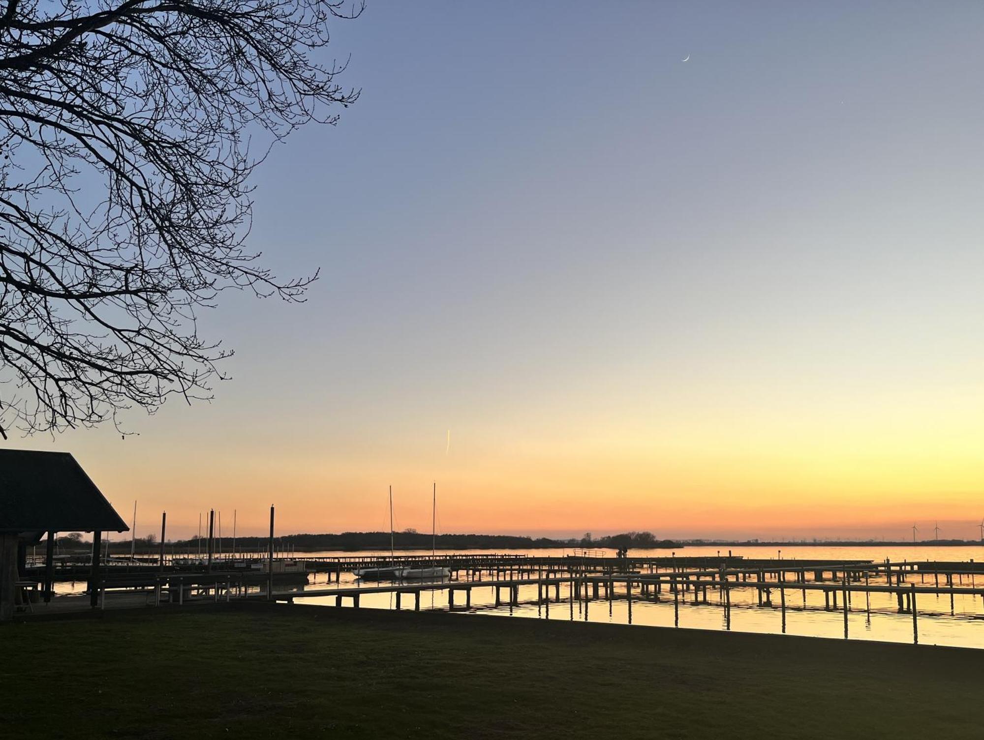 Hueder Hof Am Duemmer See Apart otel Oda fotoğraf